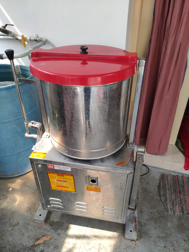 Batter grinder pulverizer machine