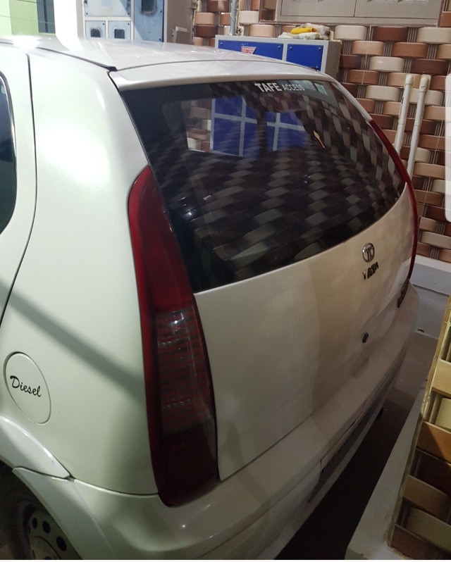Tata India DLS, 2010 model, in Very good condition 