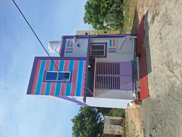 House for selling at Navalpattu  Annanagar, OFT,Trichy. 