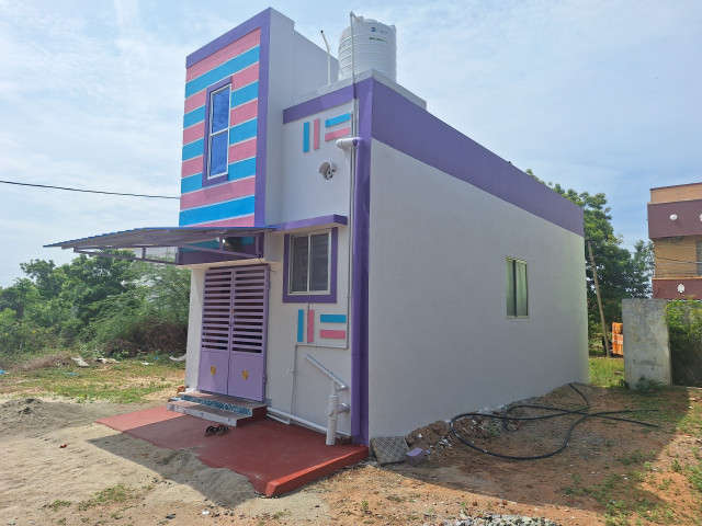 House for selling at Navalpattu  Annanagar, OFT,Trichy. 