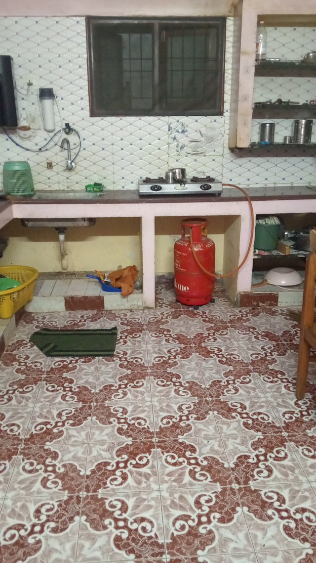 House available for working womens